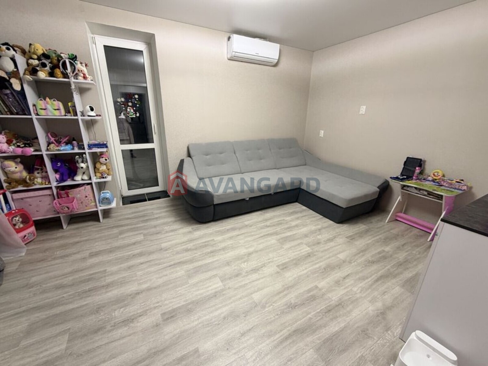 2 ��. ��������, 50/-/7 ��. �., 12/14 ������ ���� 4