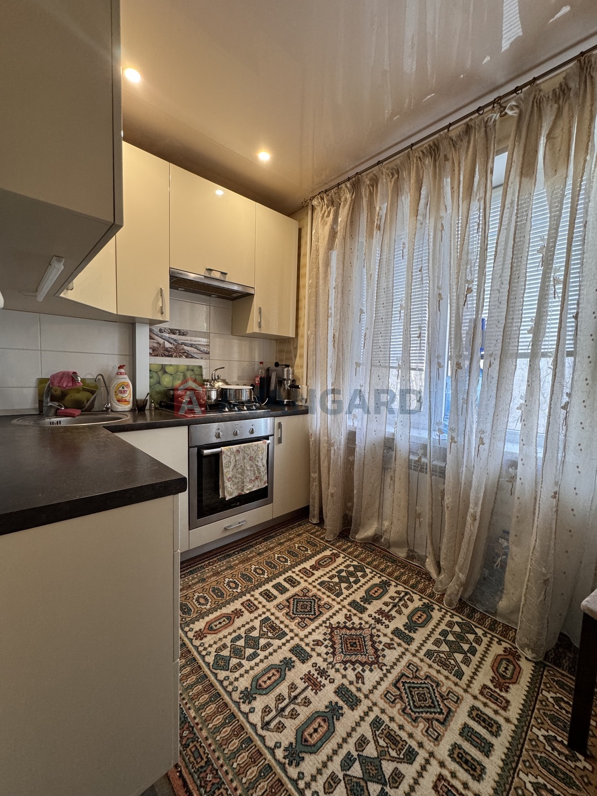 1 ����. ��������, 38.8/-/7 ��. �., 4/9 ���� ���� 5