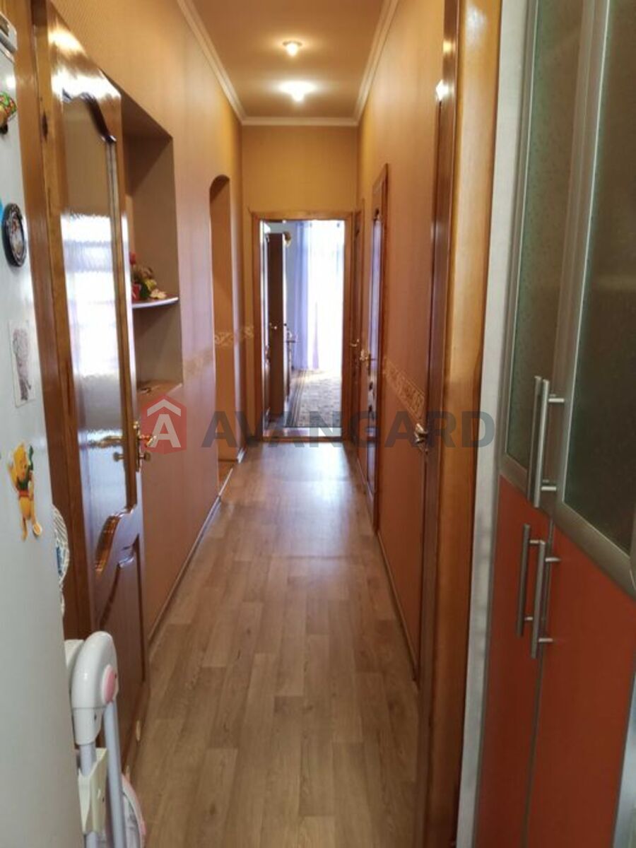 2 ��. ��������, 60/-/8 ��. �., 3/3 ������ ���� 10