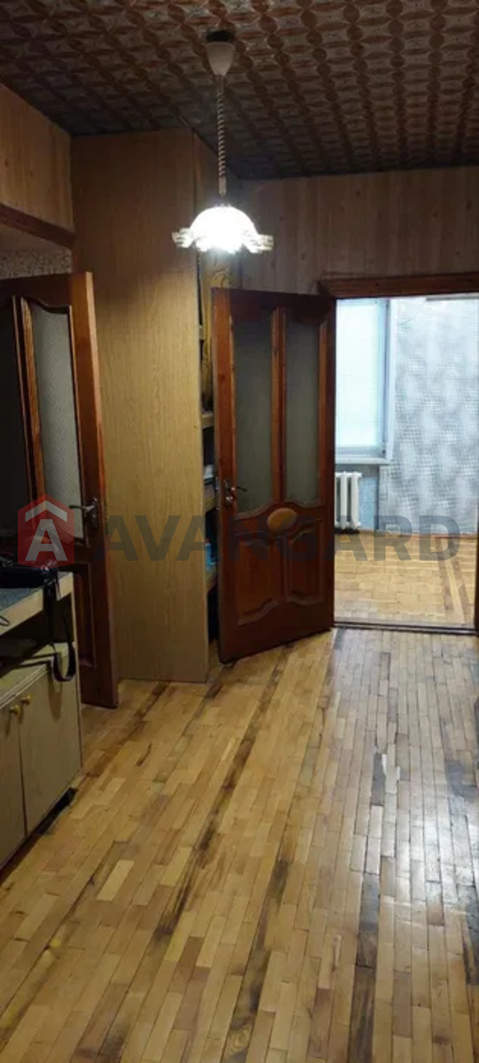 3 ��. ��������, 72/-/10 ��. �., 3/12 ������ ���� 1