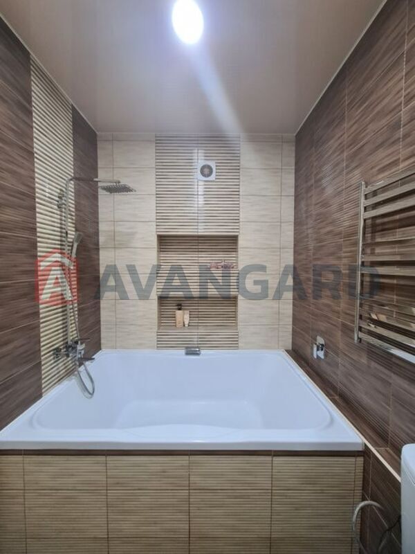 2 . , 60/-/8 . ., 2/4   12