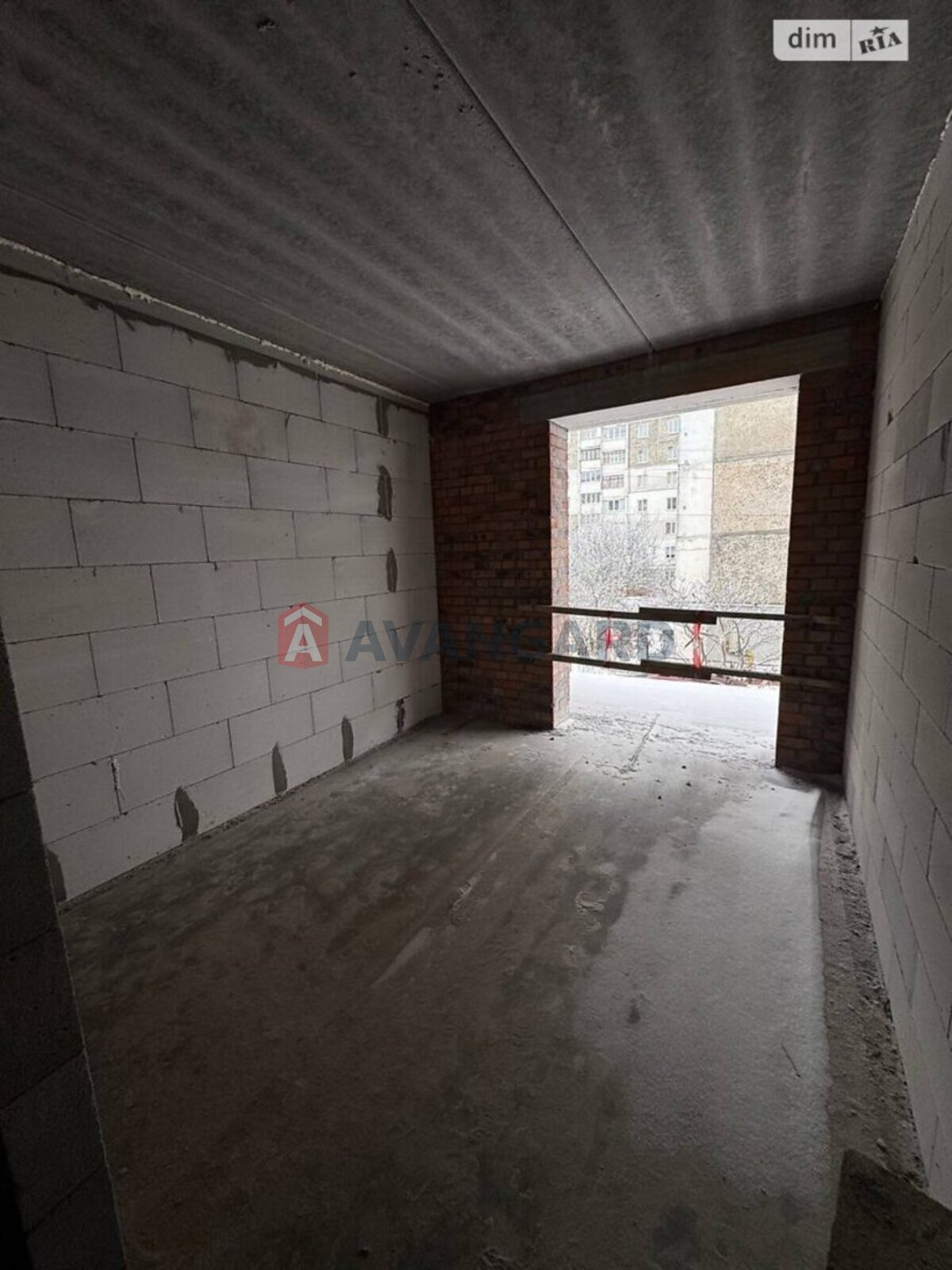 1 ��. ��������, 39/-/- ��. �., 6/7 ������ ���� 8