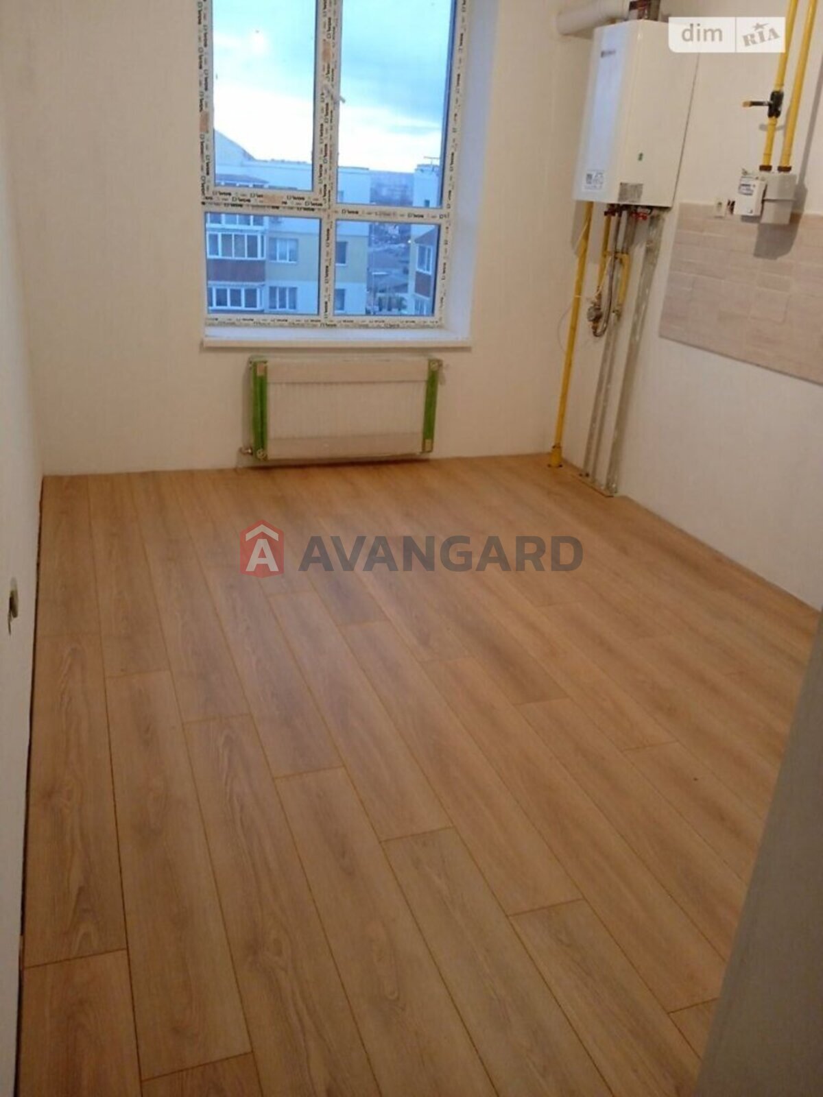 1 ��. ��������, 40/19/12 ��. �., 10/11 ������ ���� 4