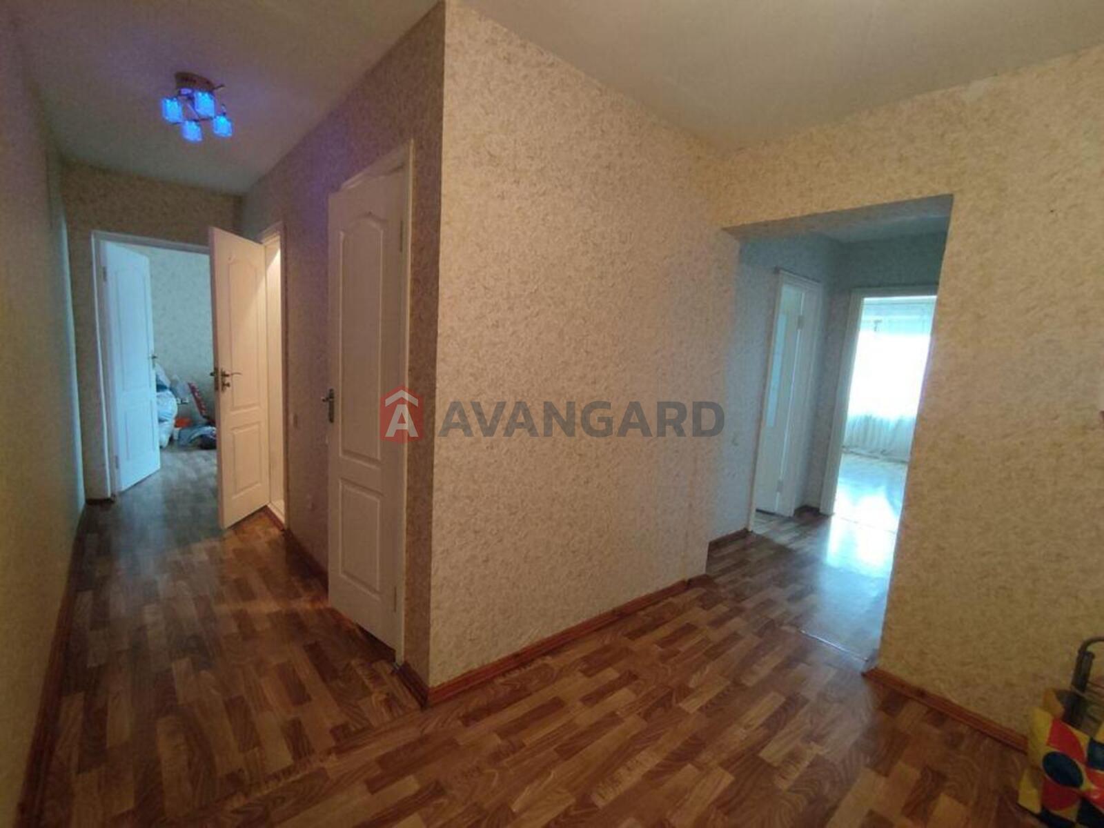 2 ��. ��������, 63/-/10 ��. �., 23/25 ������ ���� 3