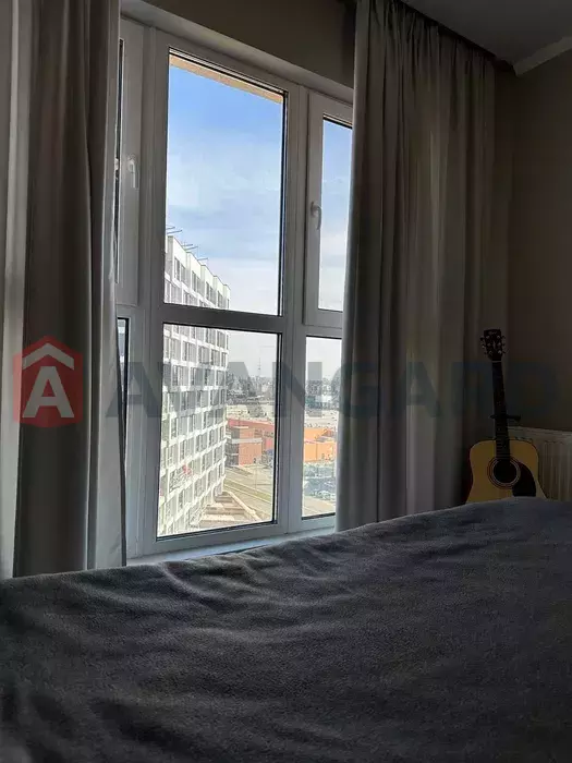 2 ��. ��������, 50/-/17 ��. �., 10/14 ������ ���� 15