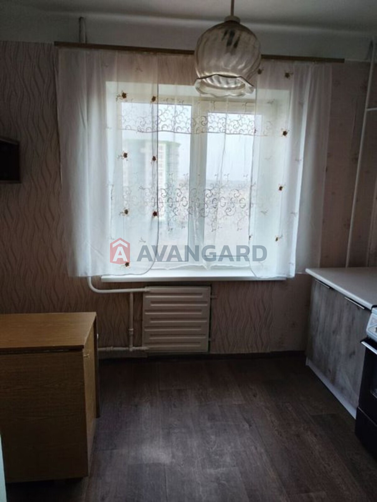 1 . , 33/-/7 . ., 8/9   1