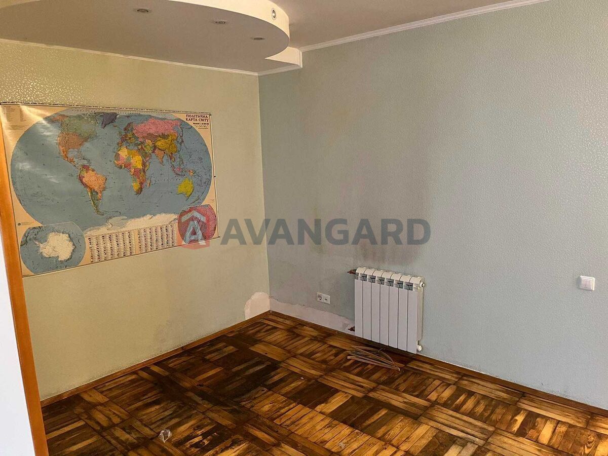 3 кім. квартира, 67/-/9 кв. м., 1/9 поверх фото 1 3 кім. квартира, 67/-/9 кв. м., 1/9 поверх фото 1