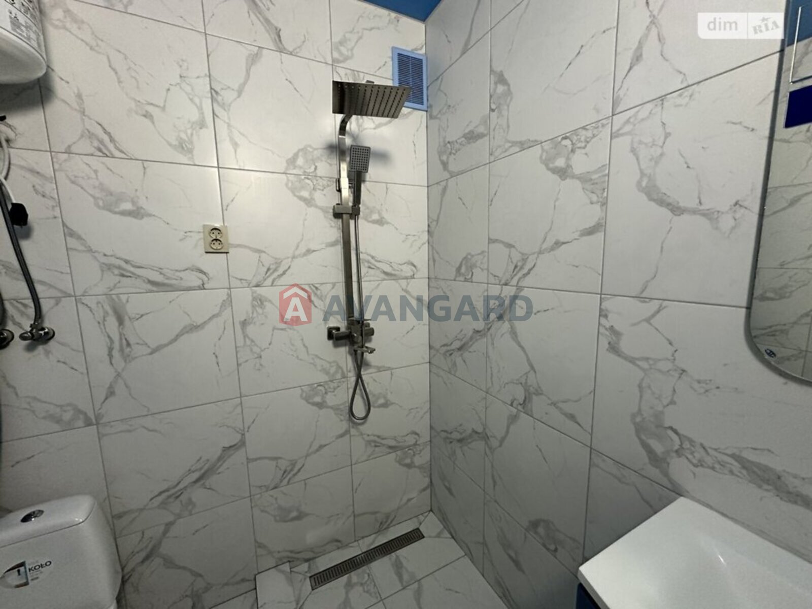 1 ��. ��������, 39/-/12 ��. �., 5/5 ������ ���� 17