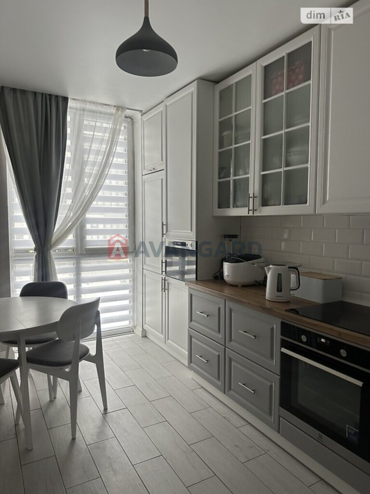 2 ����. ��������, 63/-/9 ��. �., 2/9 ���� ���� 5