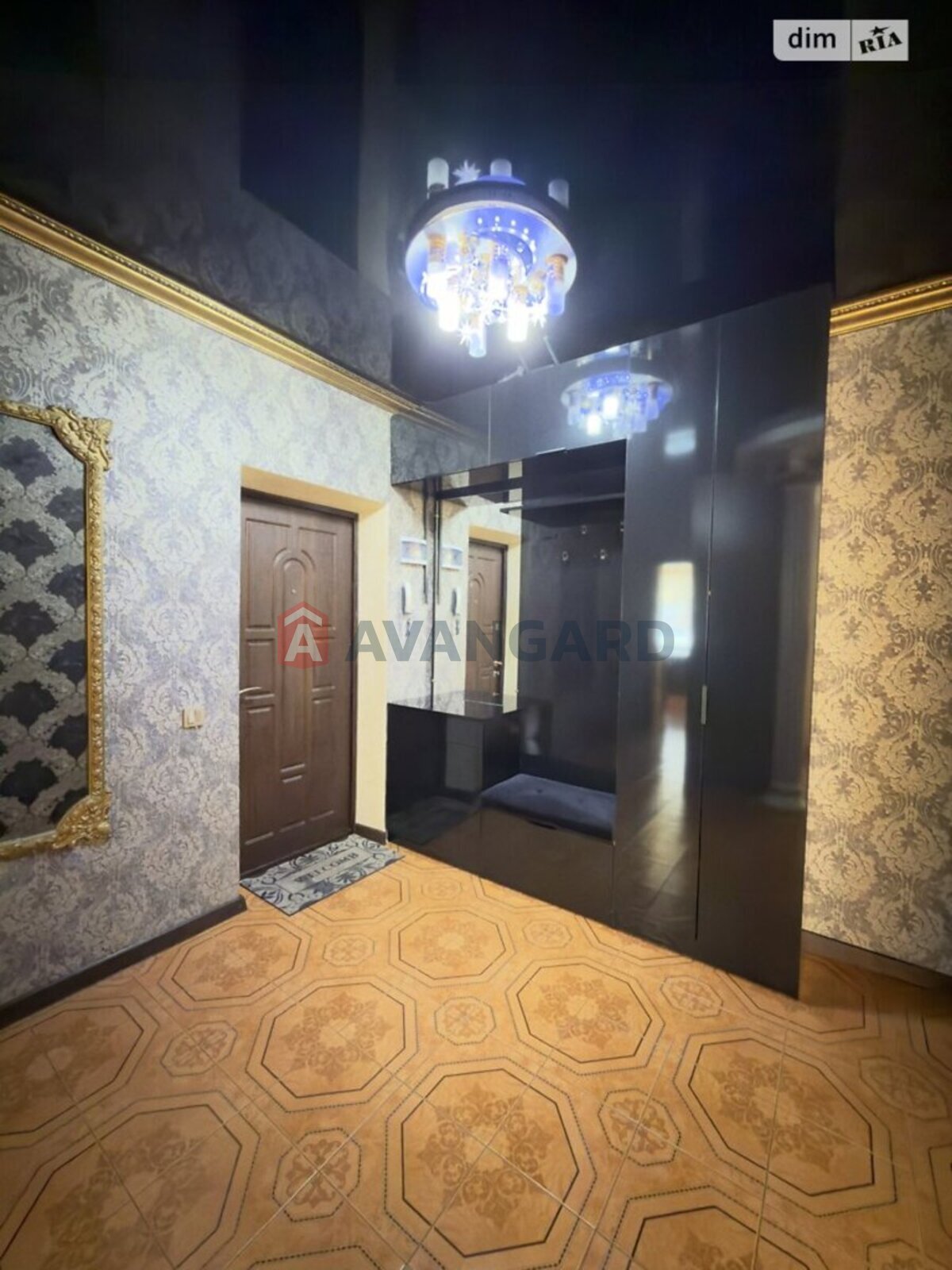 3 ��. ��������, 105/-/- ��. �., 6/9 ������ ���� 21