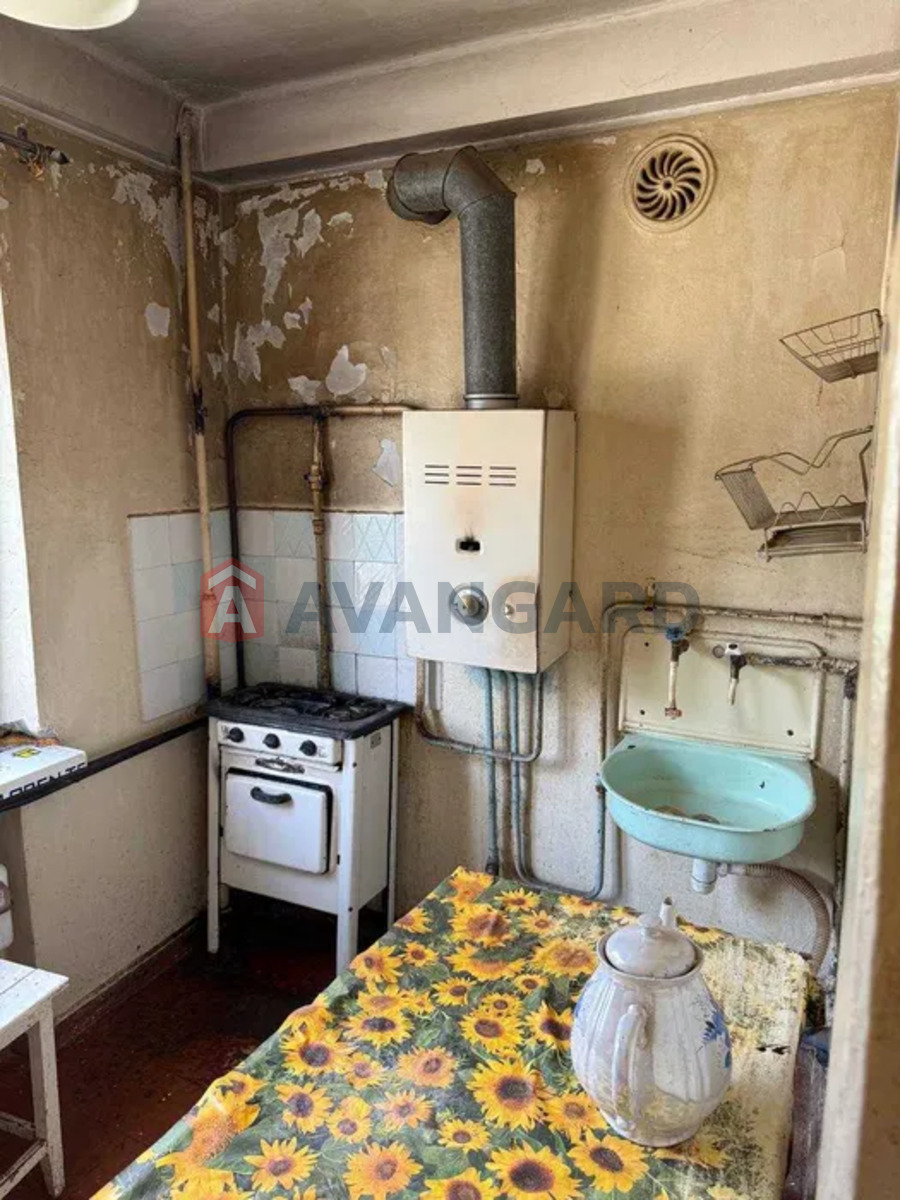 2 ��. ��������, 43/-/7 ��. �., 2/5 ������ ���� 6