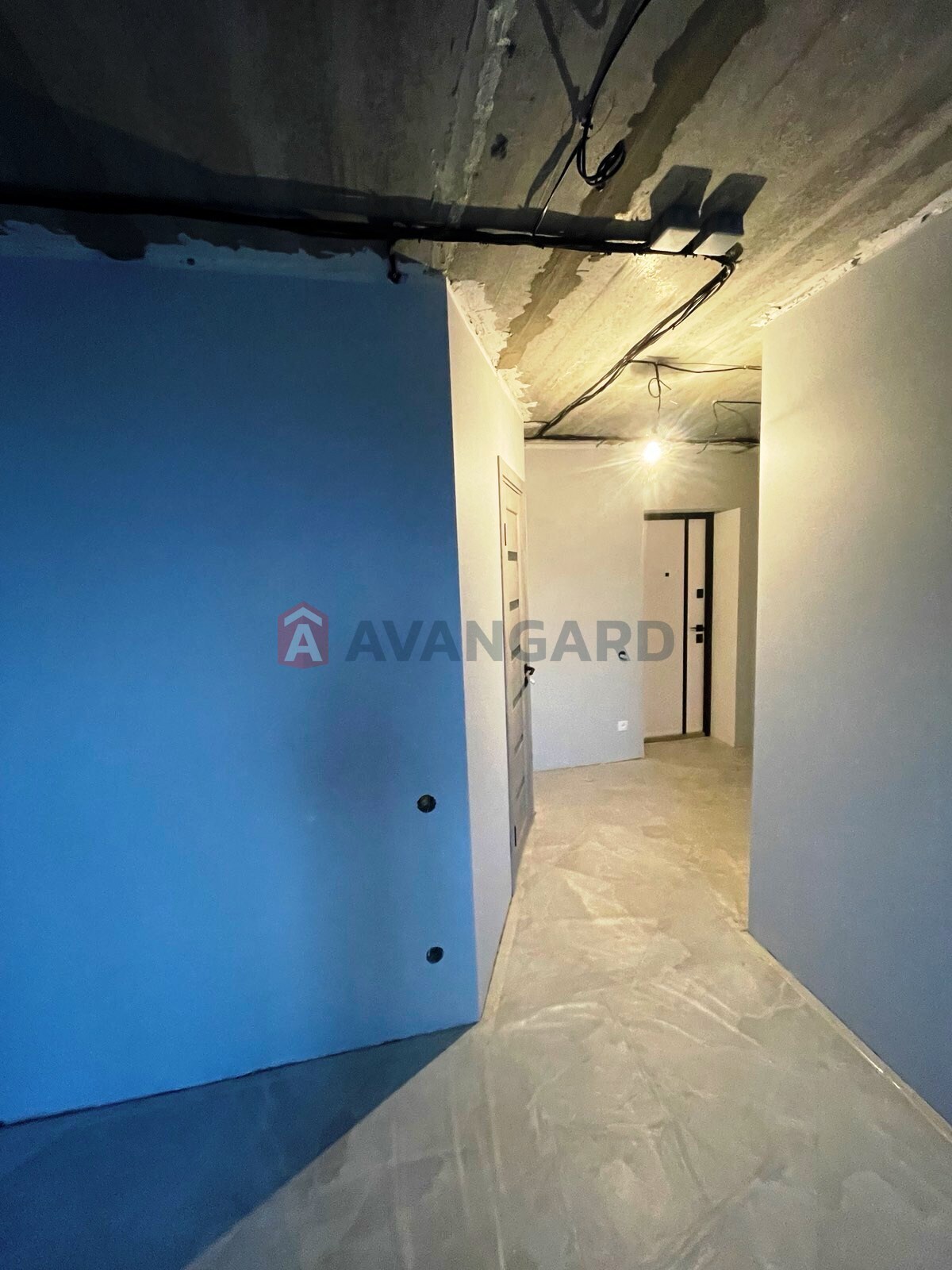 2 ����. ��������, 67/-/13 ��. �., 8/10 ���� ���� 17