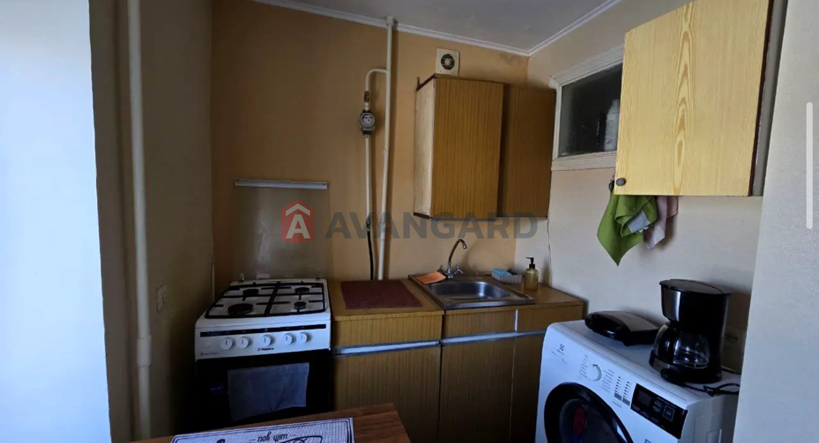 1 ��. ��������, 29/15/8 ��. �., 5/10 ������ ���� 8