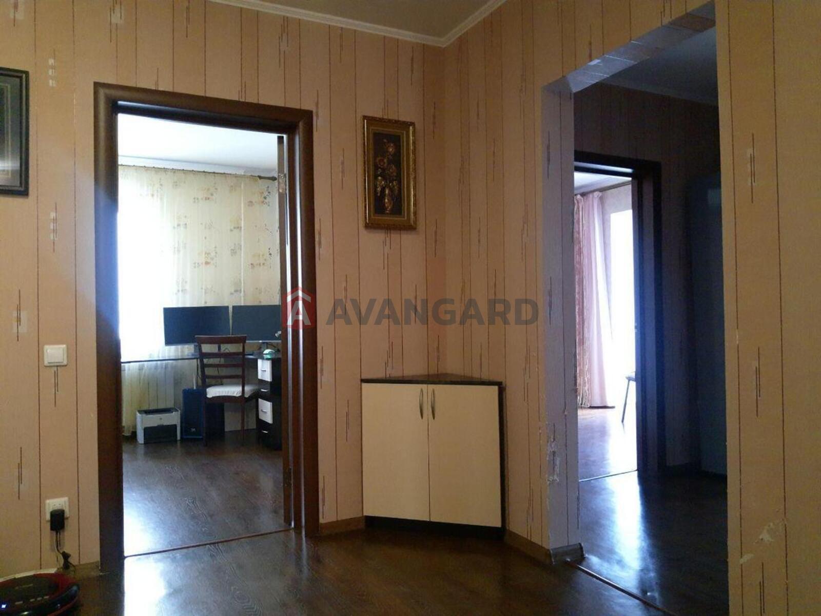 3 ����. ��������, 75/40/8 ��. �., 12/20 ���� ���� 13