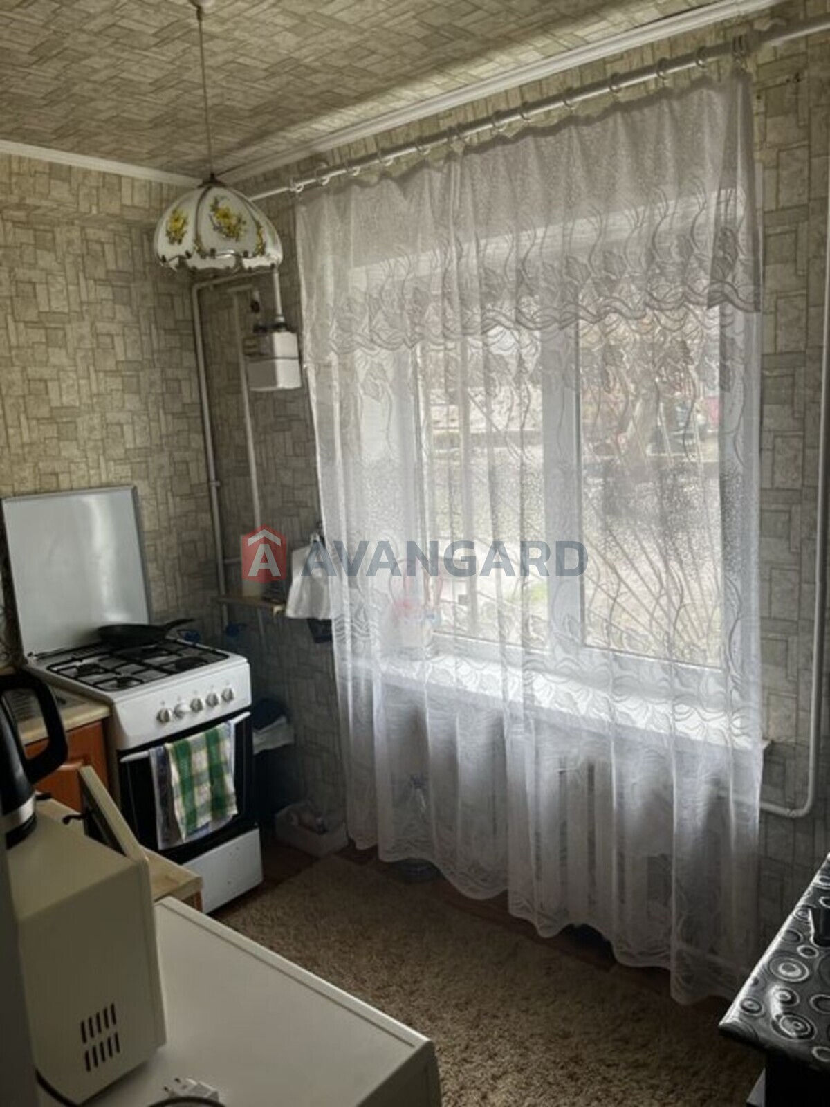 4 ��. ��������, 65/-/6 ��. �., 1/5 ������ ���� 4