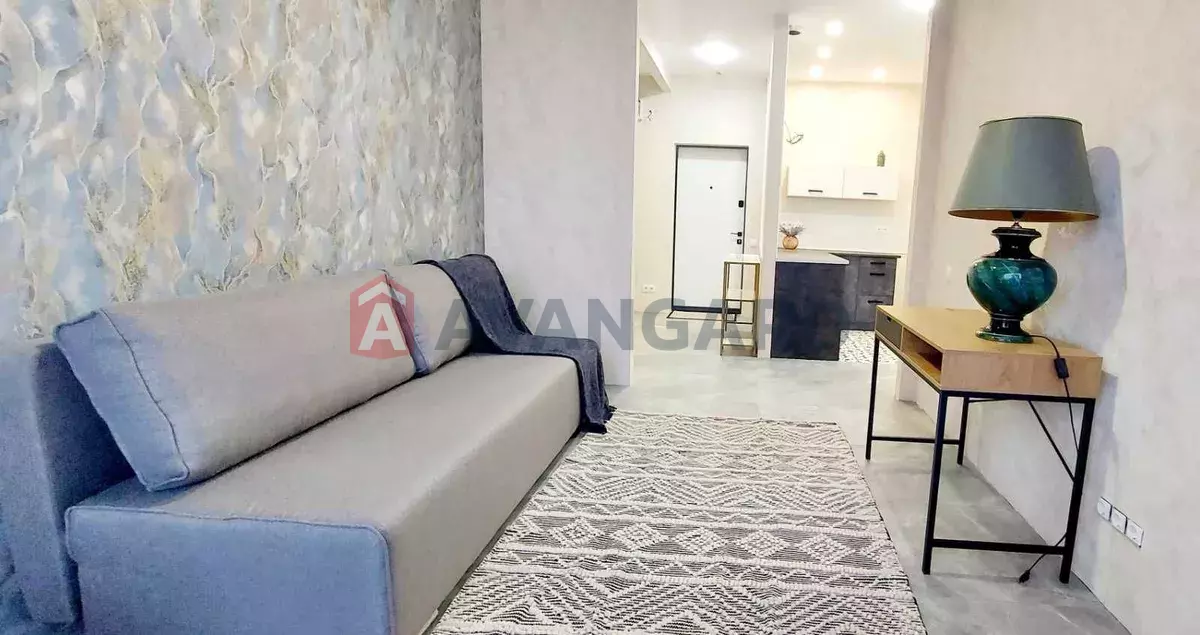 2 ��. ��������, 43/29/6 ��. �., 15/18 ������ ���� 1