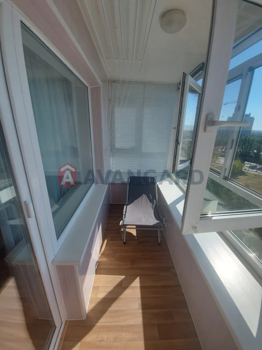 3 ��. ��������, 68/-/9 ��. �., 9/9 ������ ���� 13