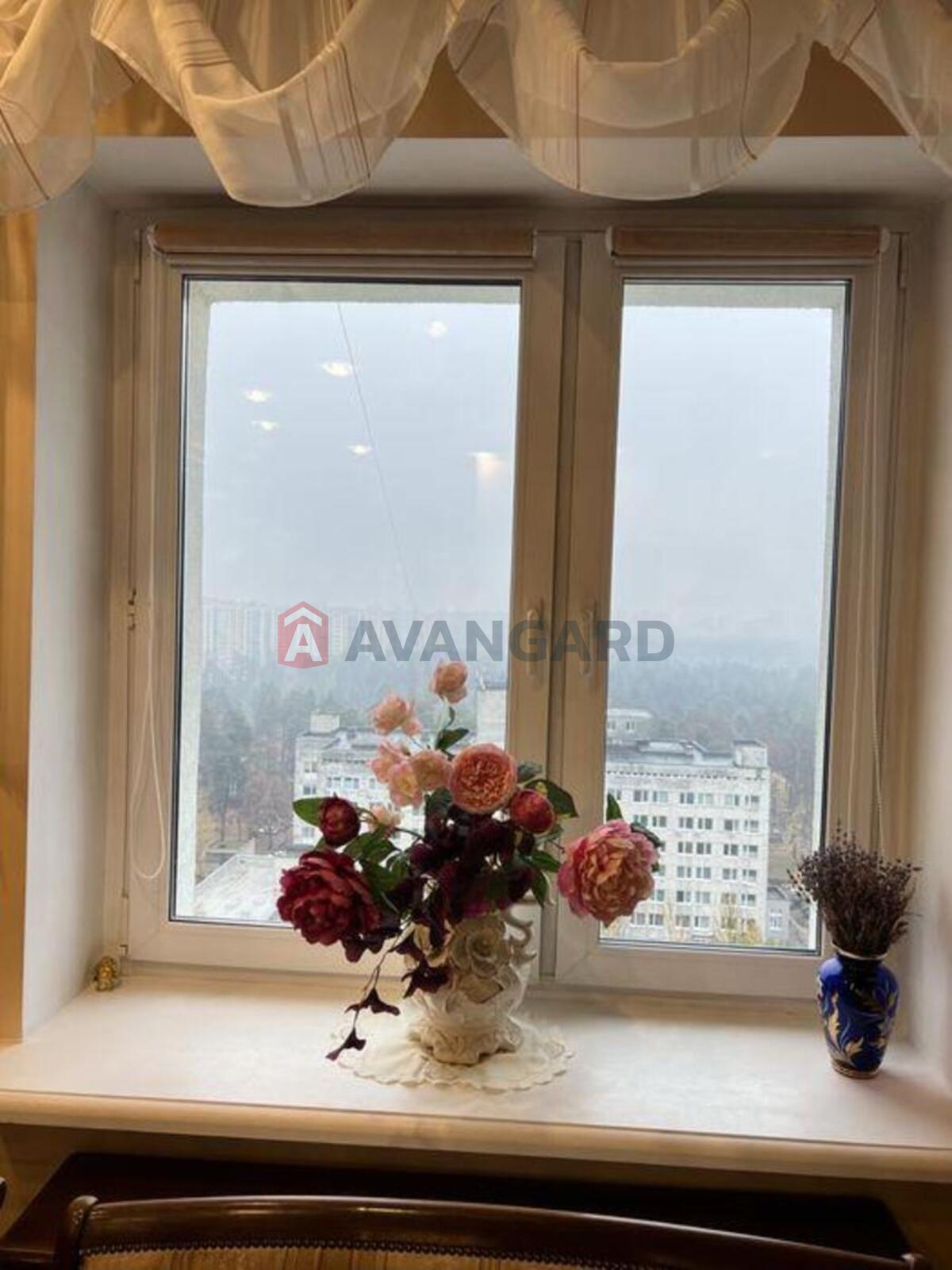 2 ����. ��������, 75/-/14 ��. �., 16/18 ���� ���� 3