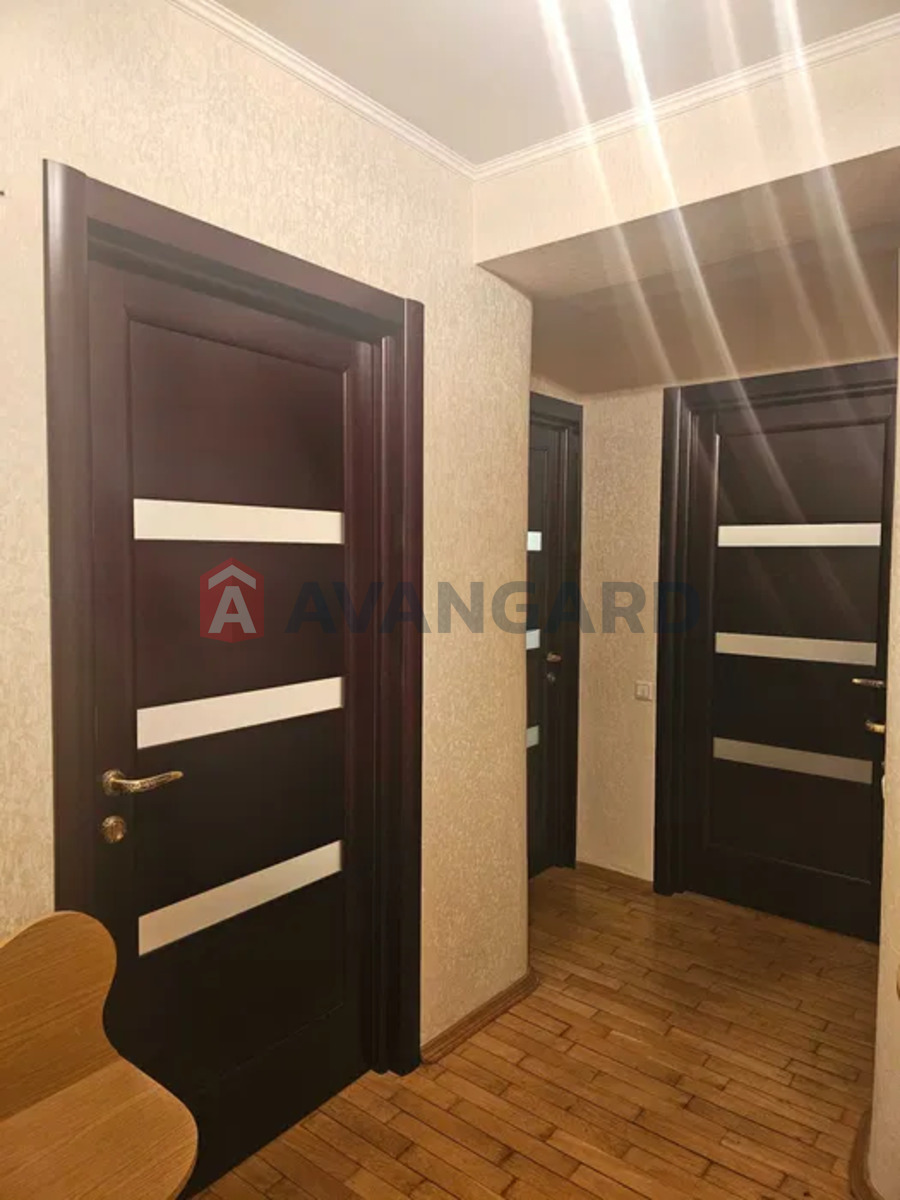 1 ��. ��������, 62/-/9 ��. �., 2/15 ������ ���� 8