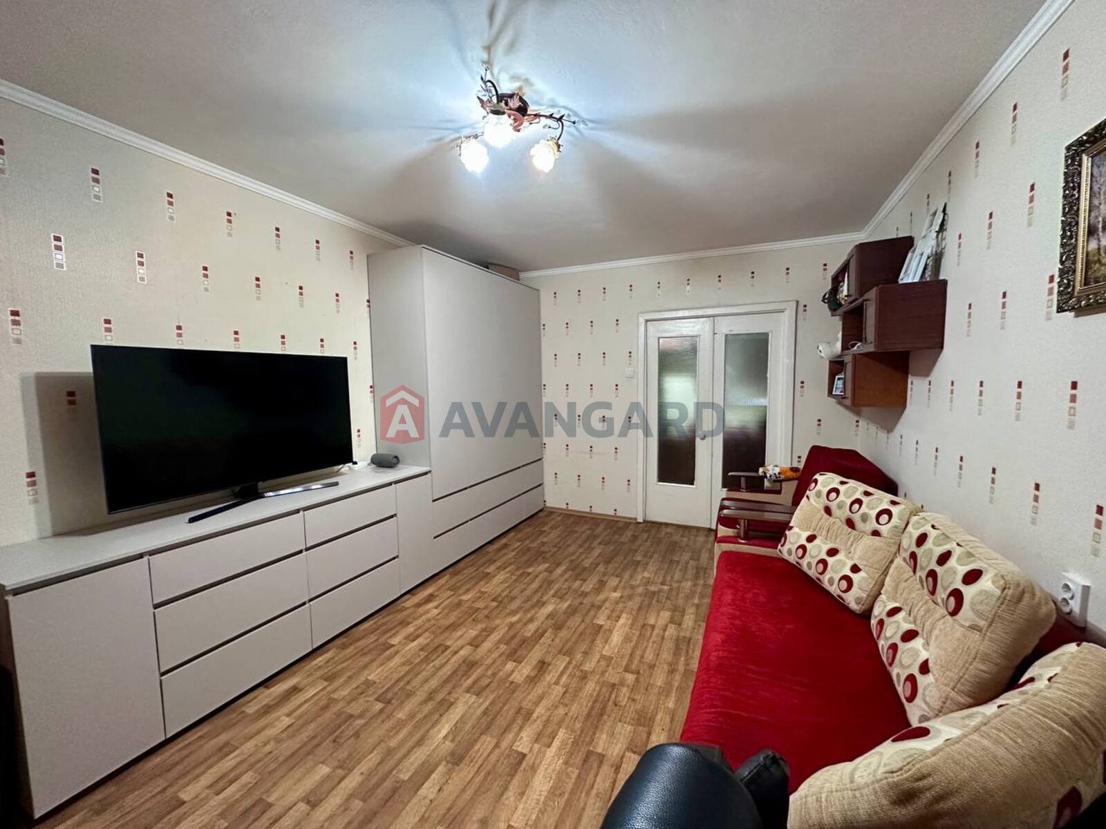 2 . , 58/-/8,5 . ., 5/9   3