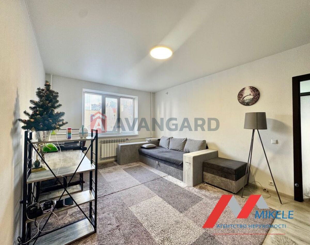 1 ��. ��������, 39/-/7 ��. �., 3/9 ������ ���� 1