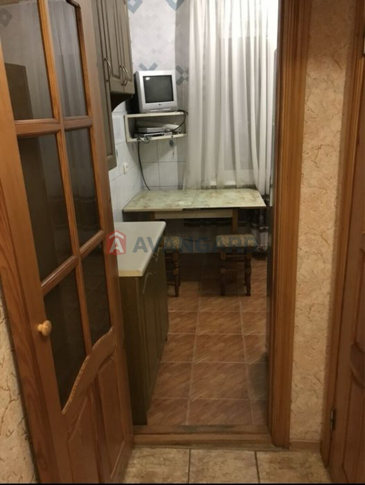 3 ��. ��������, 63/-/7 ��. �., 9/9 ������ ���� 2