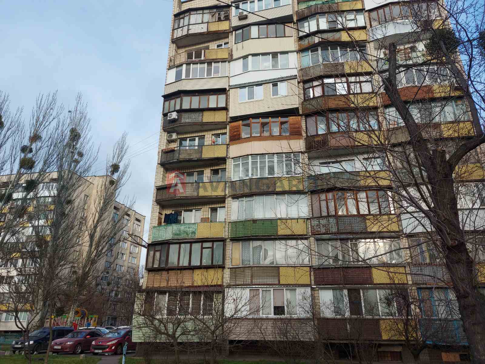 1 ��. ��������, 30,5/-/6 ��. �., 8/9 ������ ���� 12