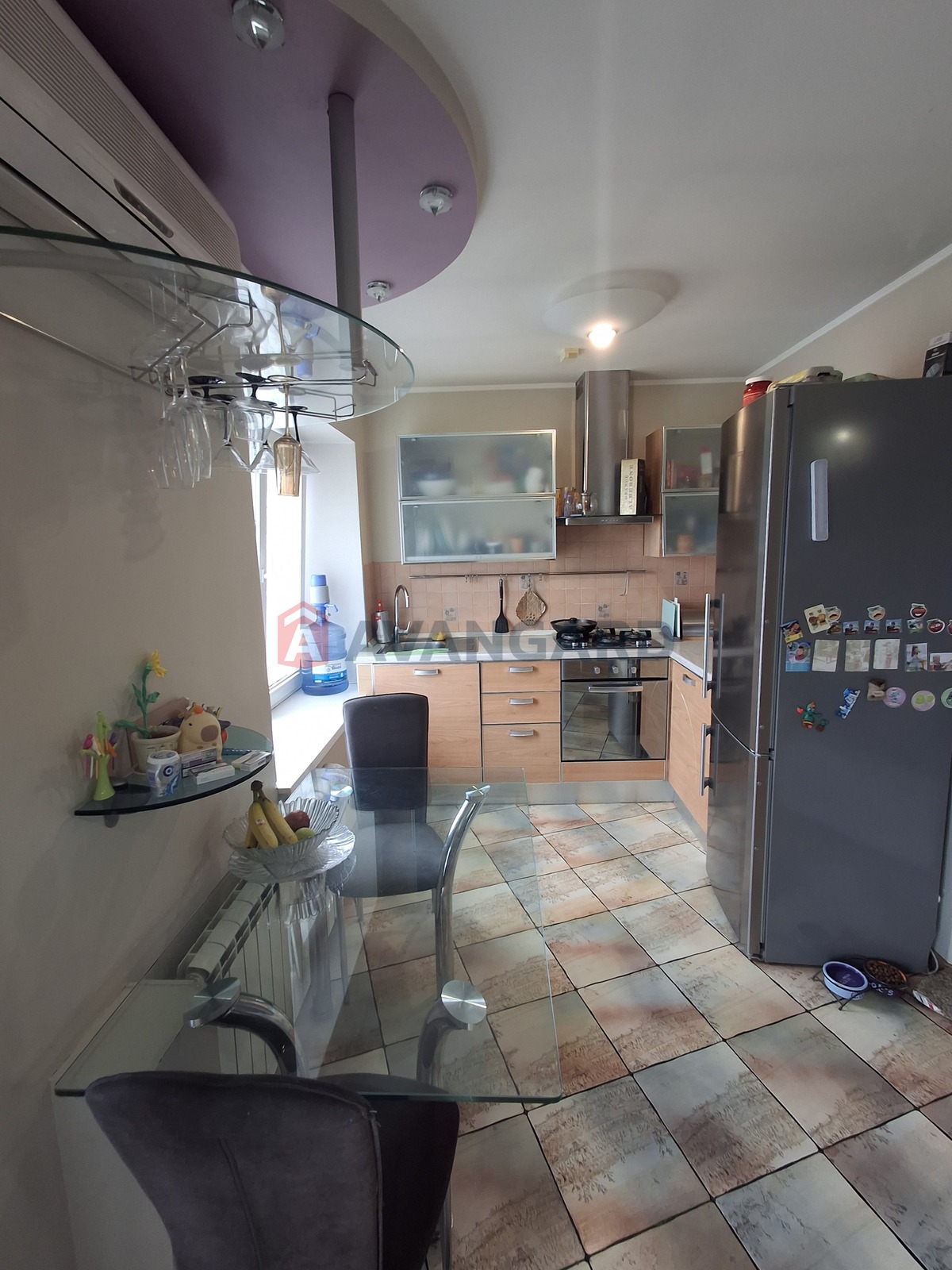 2 ����. ��������, 84/46/31 ��. �., 9/9 ���� ���� 5