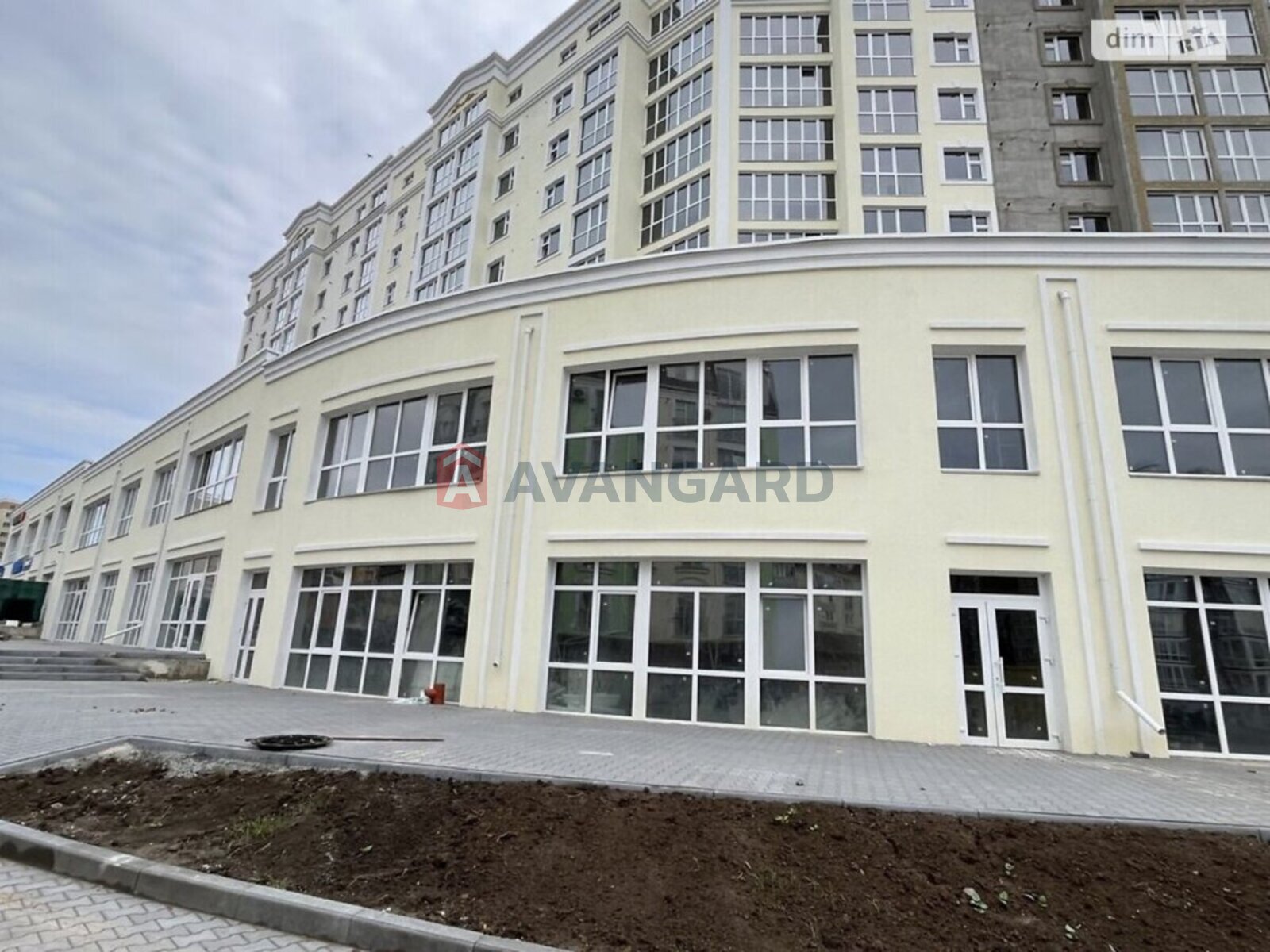 3 ��. ��������, 88/-/- ��. �., 4/10 ������ ���� 8