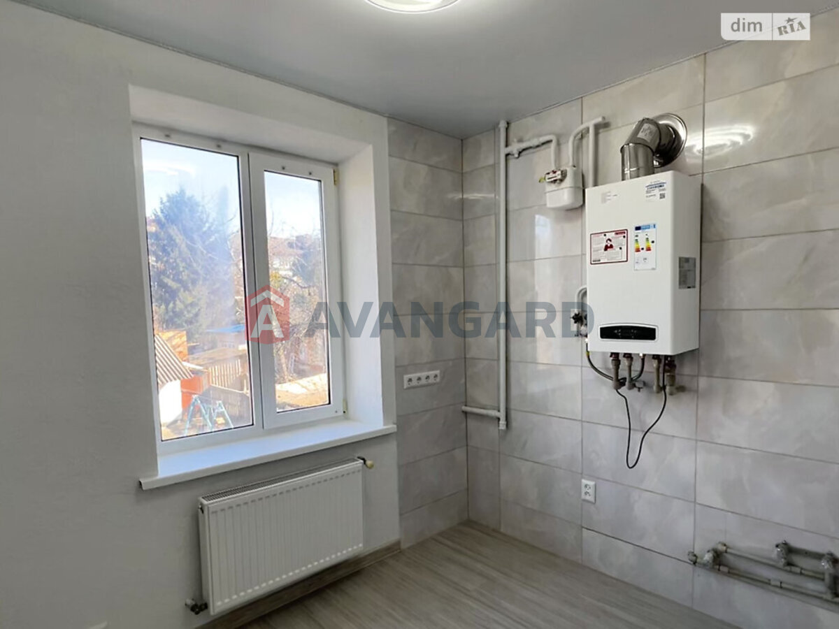 2 ��. ��������, 44/31/6 ��. �., 2/4 ������ ���� 6