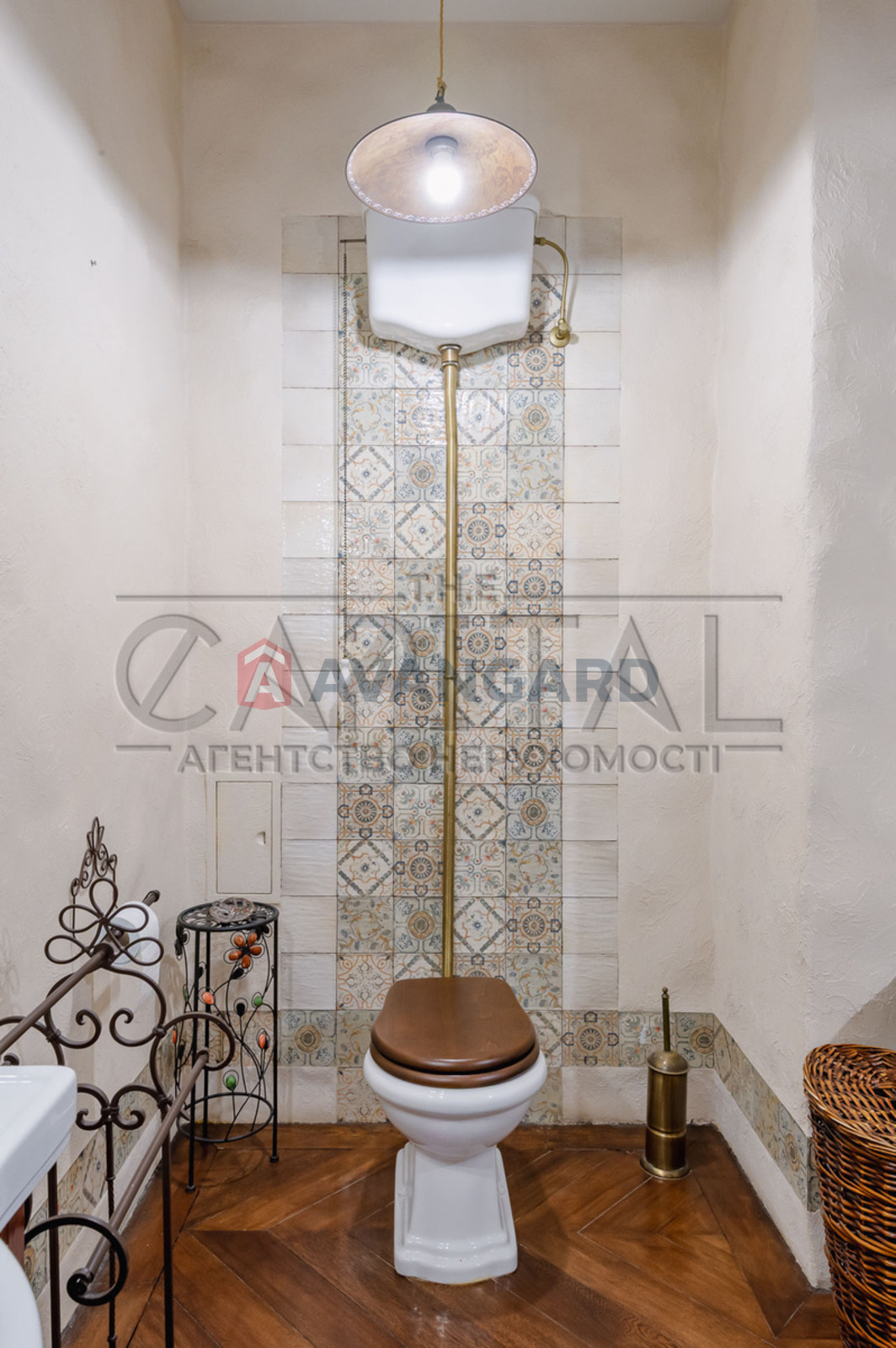 4 ��. ��������, 160/80/40 ��. �., 8/25 ������ ���� 20