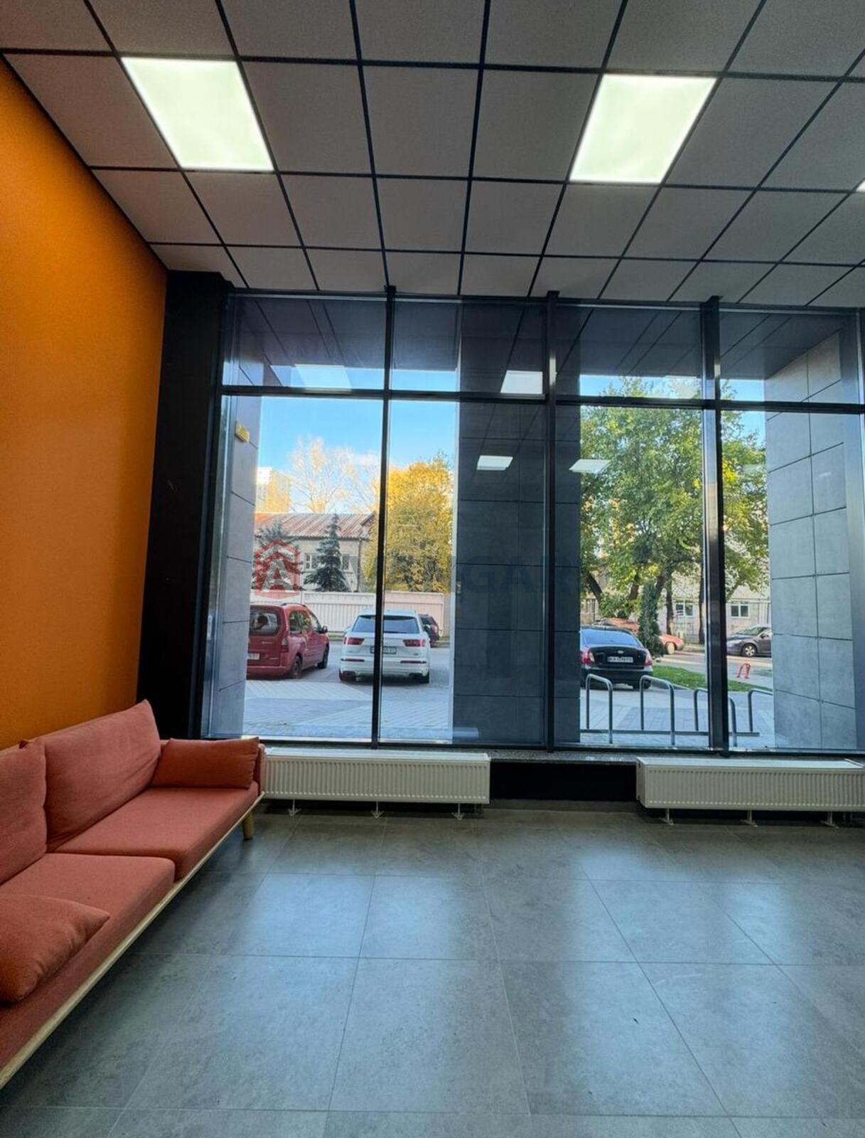 3 ��. ��������, 55/25/19 ��. �., 5/21 ������ ���� 20