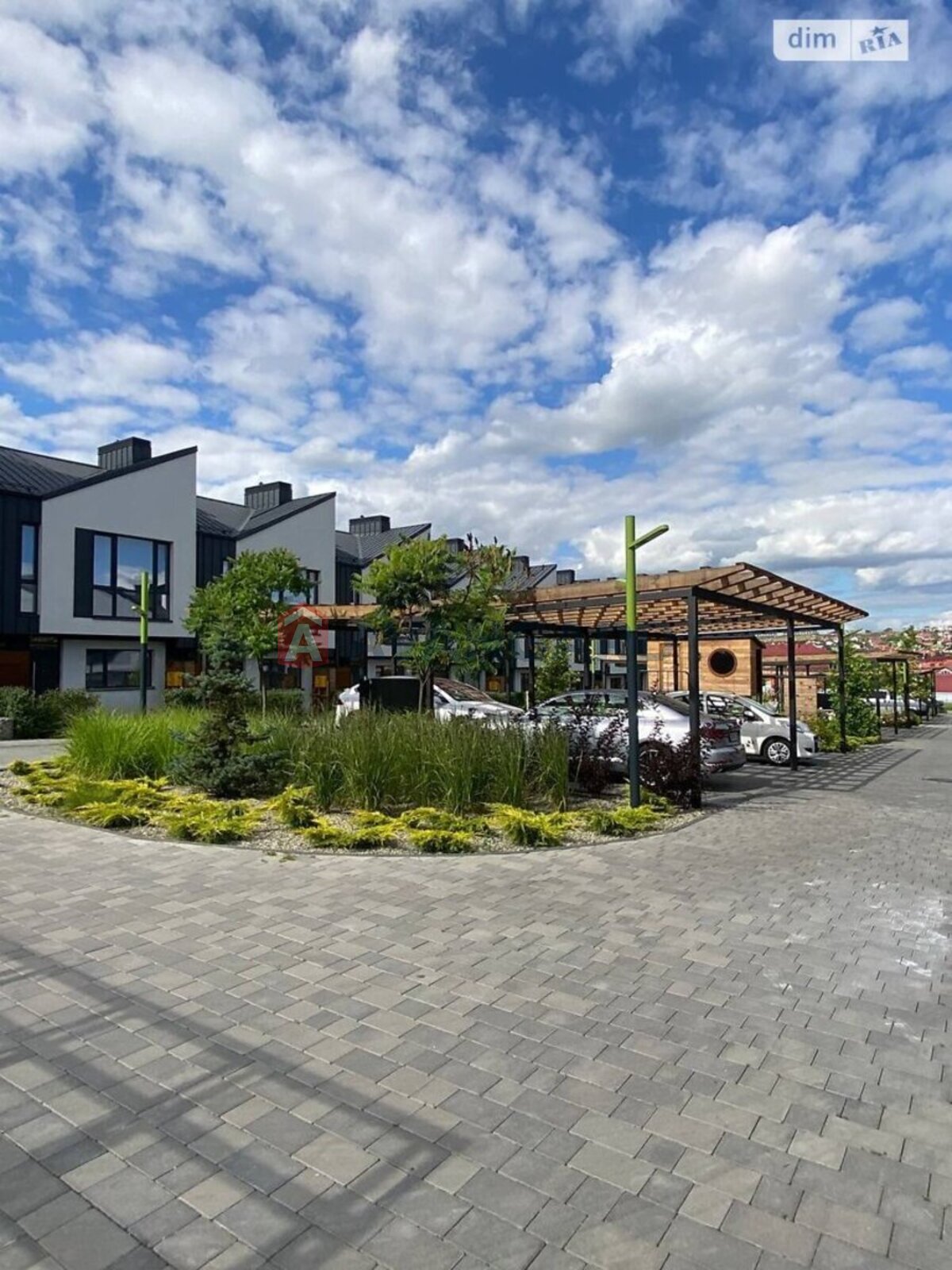 1 ��. ��������, 42/11/23 ��. �., 1/3 ������ ���� 4