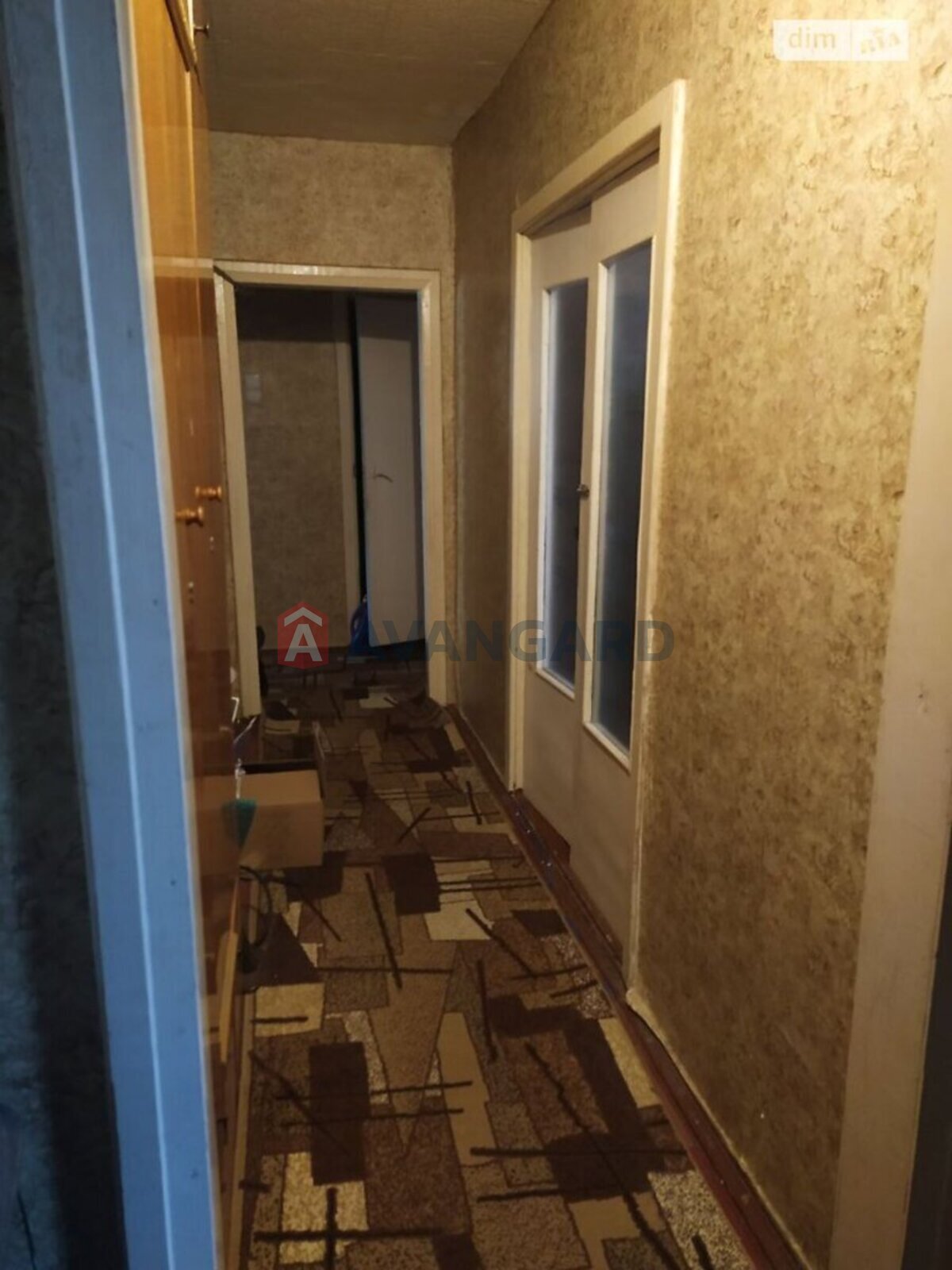 3 . , 64/49/8 . ., 9/9   7