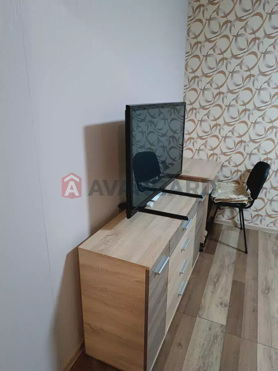 1 ��. ��������, 31/-/9 ��. �., 3/9 ������ ���� 8