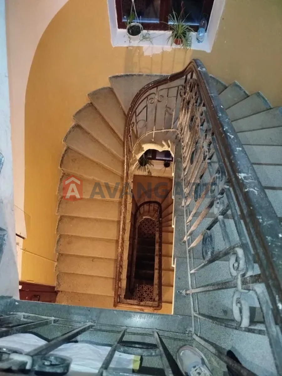 2 . , 45/-/11 . ., 3/3   18