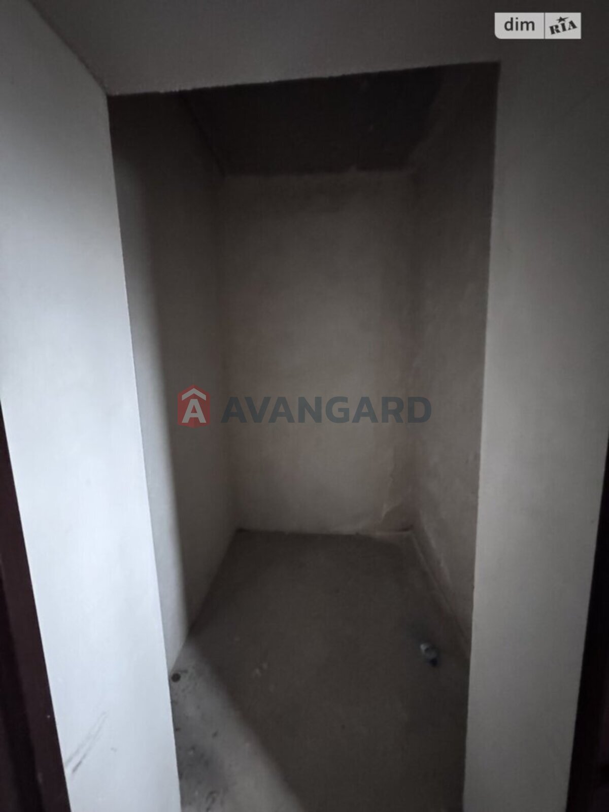 3 ��. ��������, 95/60/15 ��. �., 10/10 ������ ���� 11