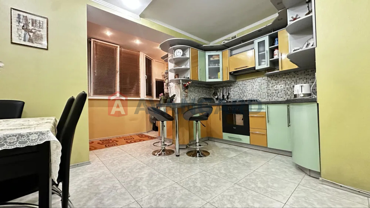 1 ��. ��������, 70/-/15 ��. �., 7/10 ������ ���� 12