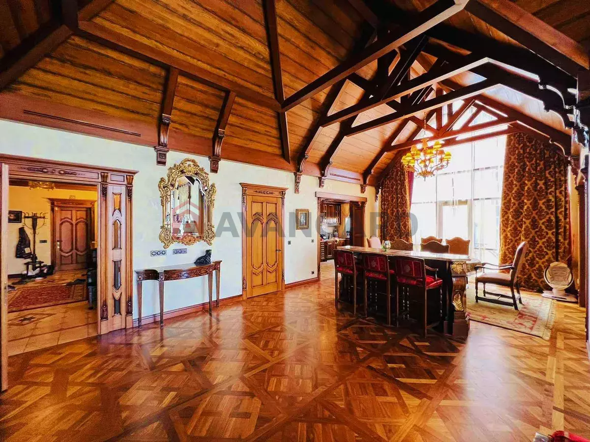 4 ��. ��������, 300/-/25 ��. �., 7/7 ������ ���� 21