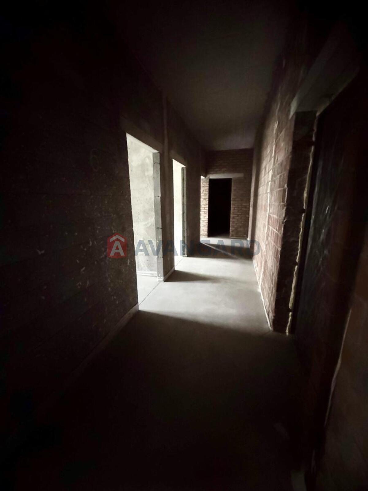 3 ����. ��������, 74/38/13 ��. �., 2/4 ���� ���� 10