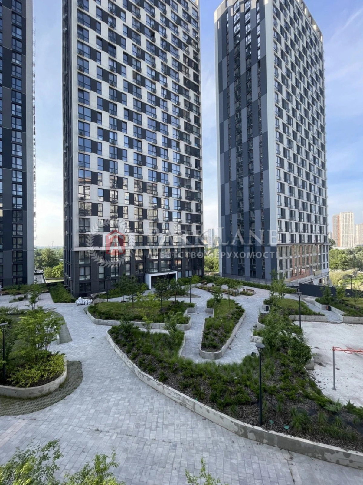 2 ��. ��������, 79/27/27 ��. �., 6/9 ������ ���� 14