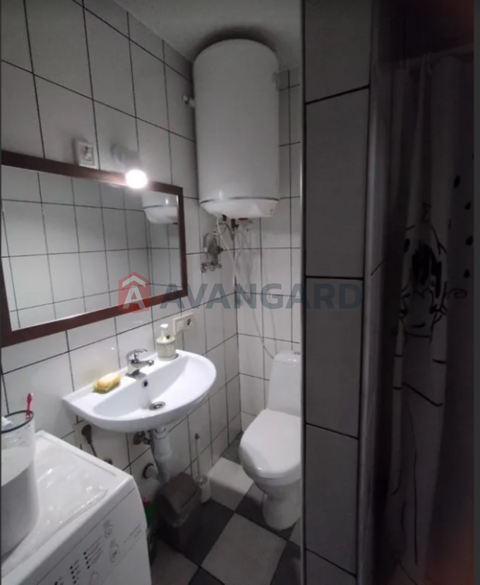 1 . , 33/23/7 . ., 1/6   9