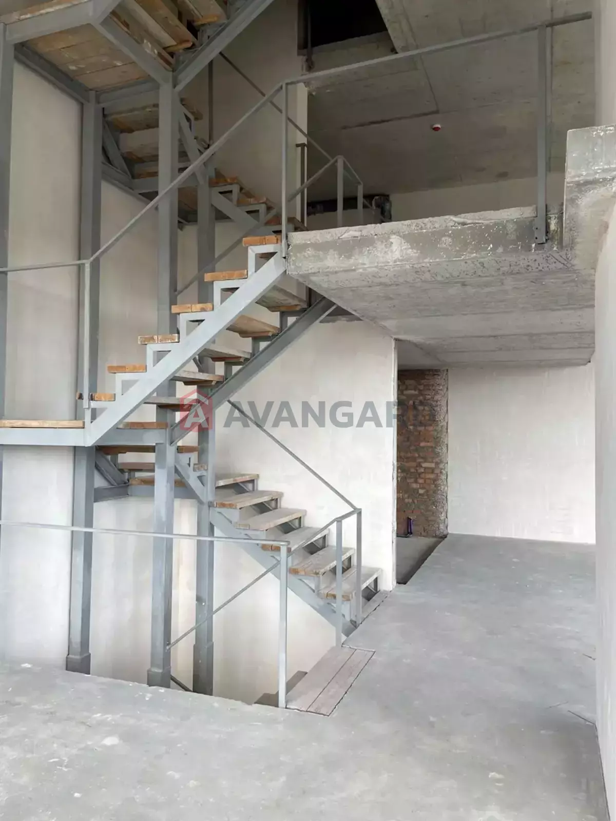 6 ��. ��������, 515/250/45 ��. �., 25/27 ������ ���� 10