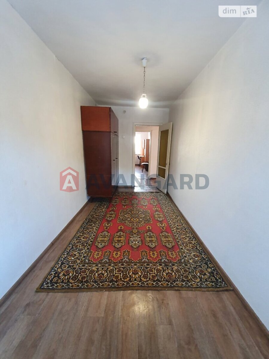 3 ��. ��������, 55/40/5 ��. �., 3/5 ������ ���� 17