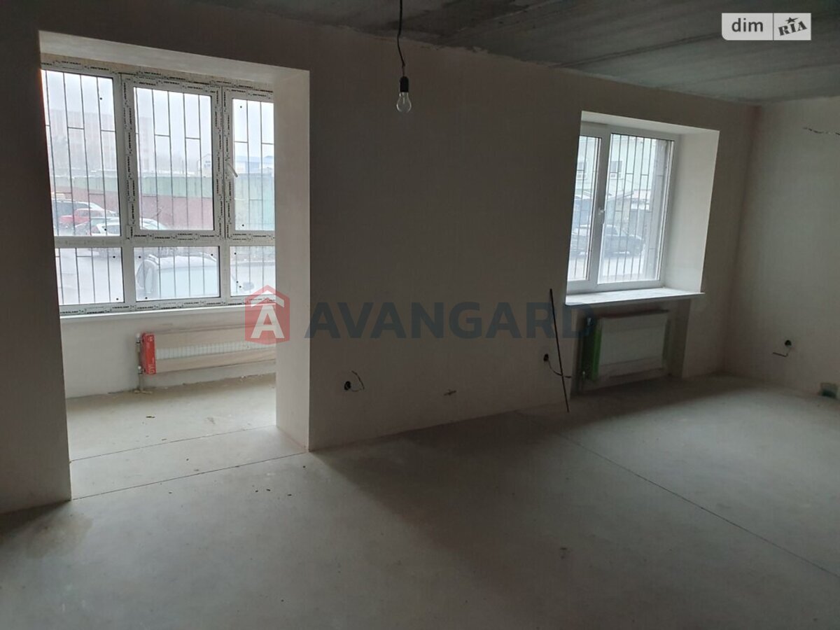 2 ��. ��������, 87/30/33 ��. �., 1/10 ������ ���� 1