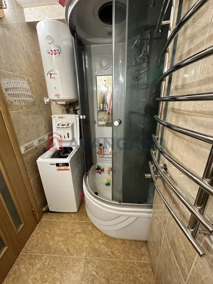 2 ����. ��������, 43/-/6 ��. �., 2/5 ���� ���� 8