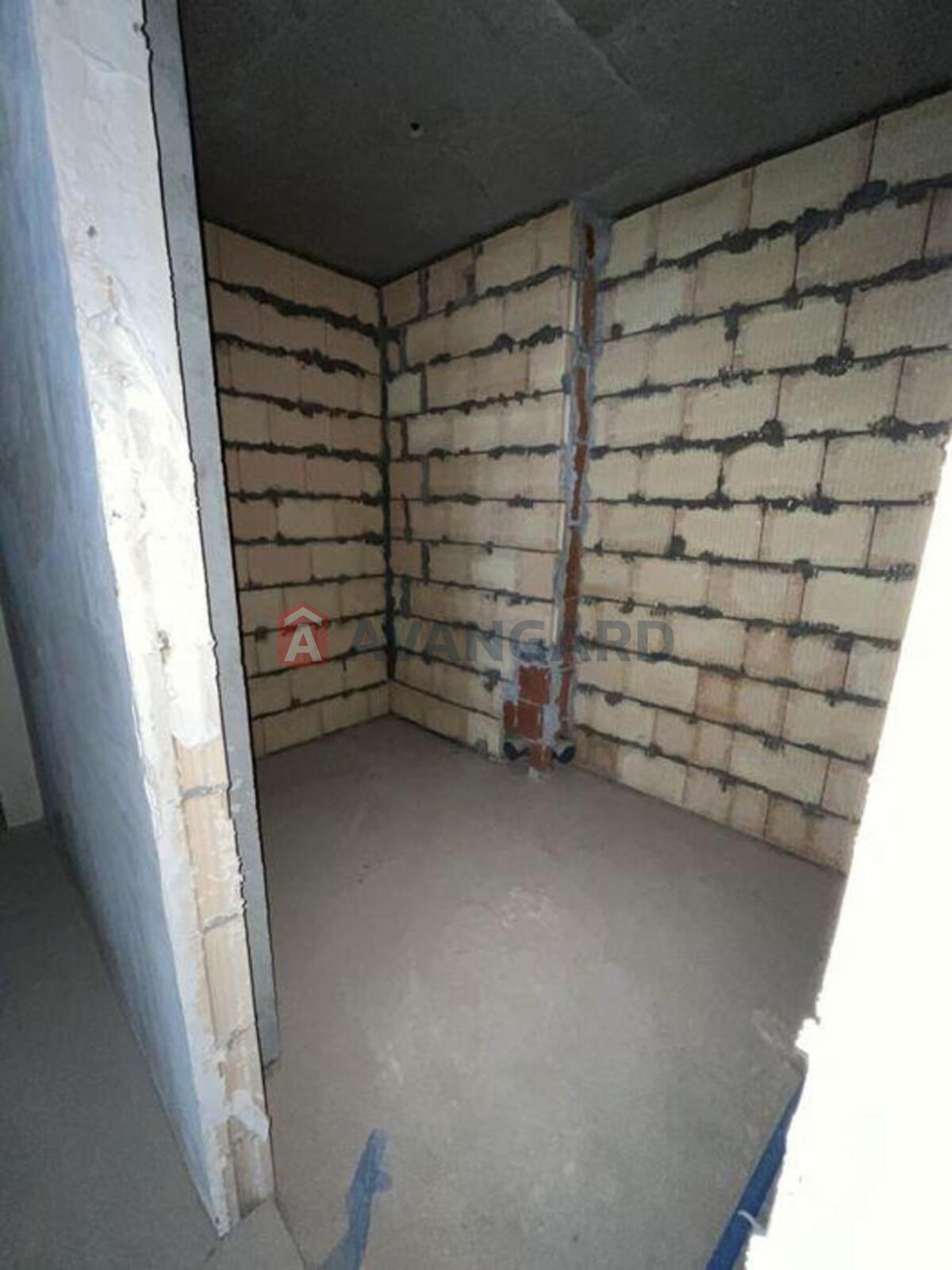 3 ��. ��������, 96/-/16 ��. �., 12/24 ������ ���� 12