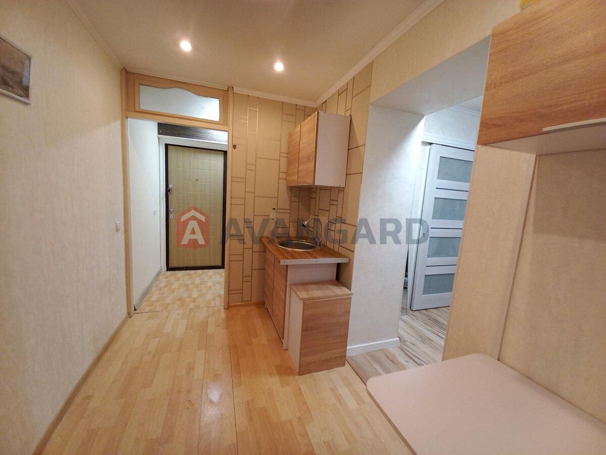 1 . , 36.4 / 17.6 / 8 ? . ., 10/18   13