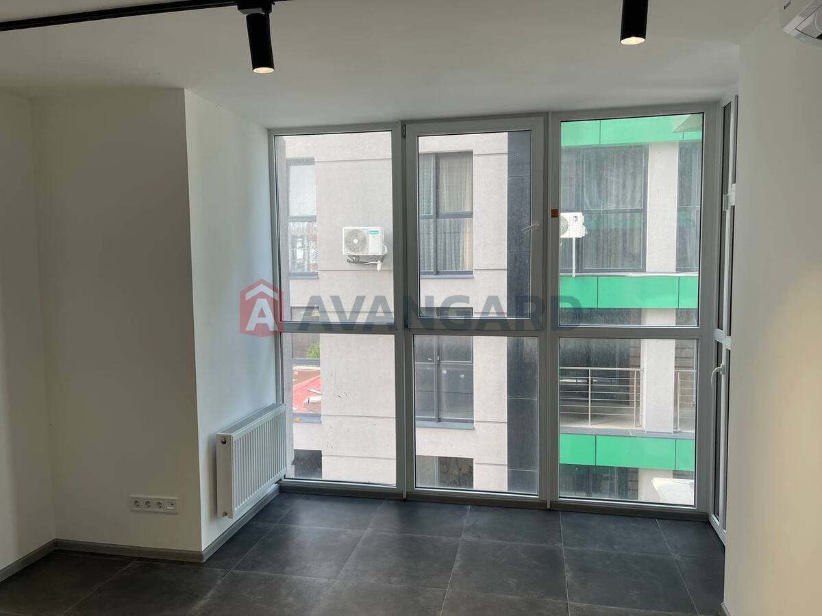 3 ����. ��������, 110/-/- ��. �., 6/22 ���� ���� 10