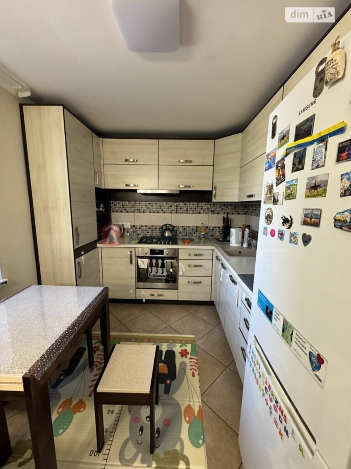 4 ��. ��������, 74/-/- ��. �., 5/9 ������ ���� 8